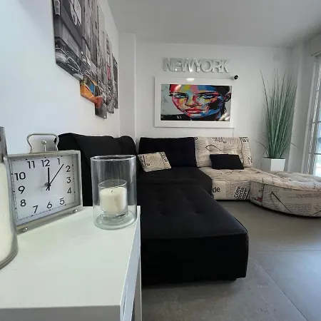 Seaside Retreat Apartment *