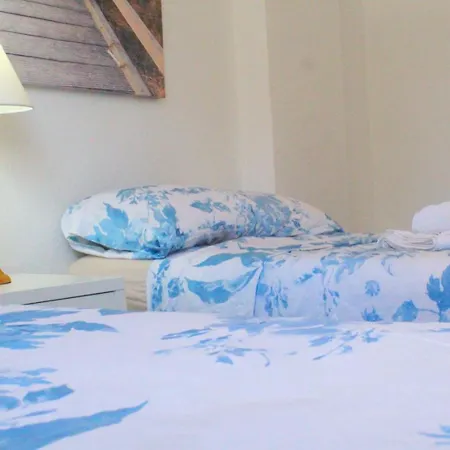 Seaside Retreat *